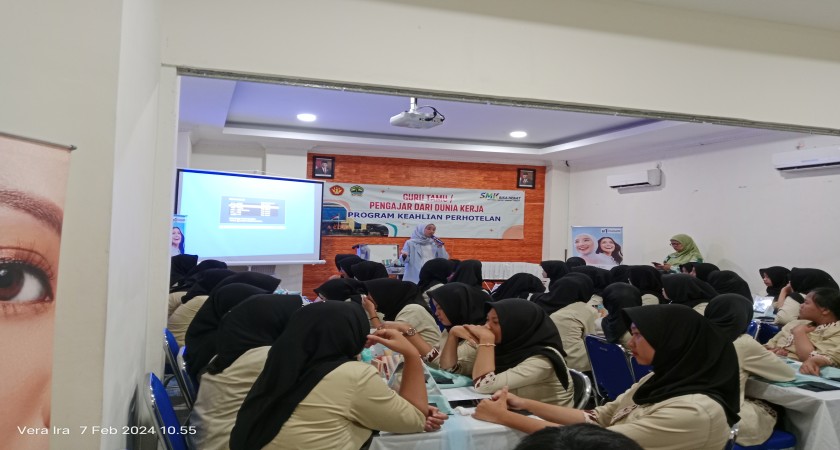 Beauty & Handsome Class bersama Wardah Cosmetic