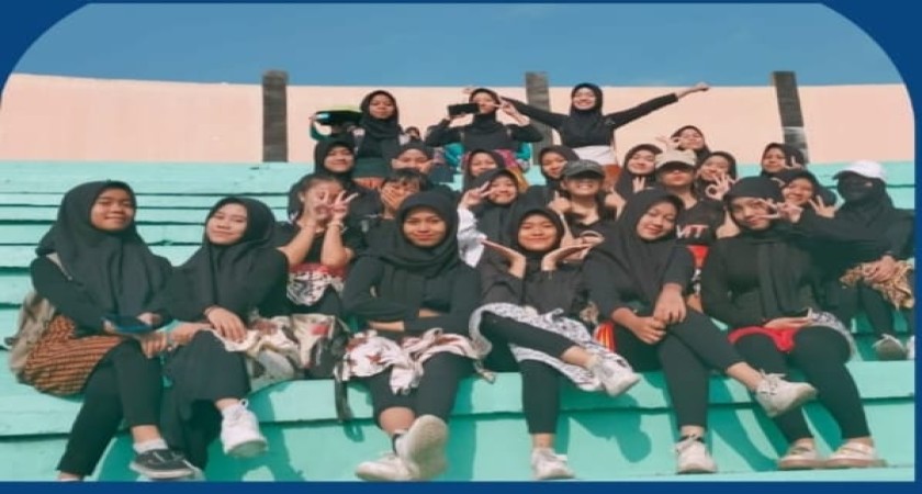 32 Siswa SMK Negeri 3 Magelang Mengikuti Kegiatan Menari dengan Iringan Lagu Gundul Pacul