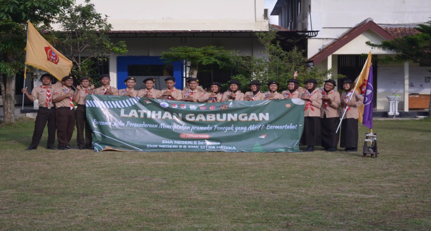 Siswa SMKN 3 Magelang Ikuti Latihan Gabungan Pramuka 2024