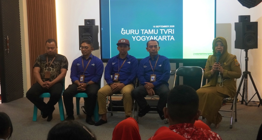 Workshop TV News Production Bersama TVRI Yogyakarta